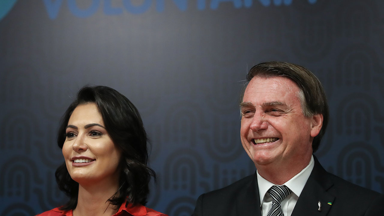 Bolsonaro E Michelle Dep Em Juntos Caso Das Joias Fato