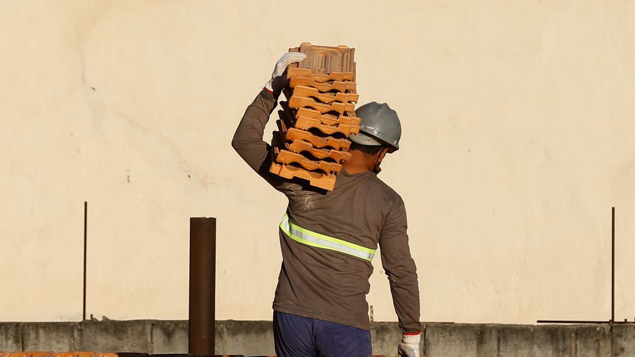 Amazonas tem a Maior variação anual no índice da construção civil
