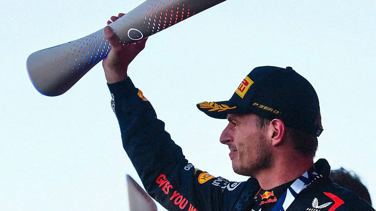 Verstappen conquista tricampeonato mundial da Fórmula 1, com