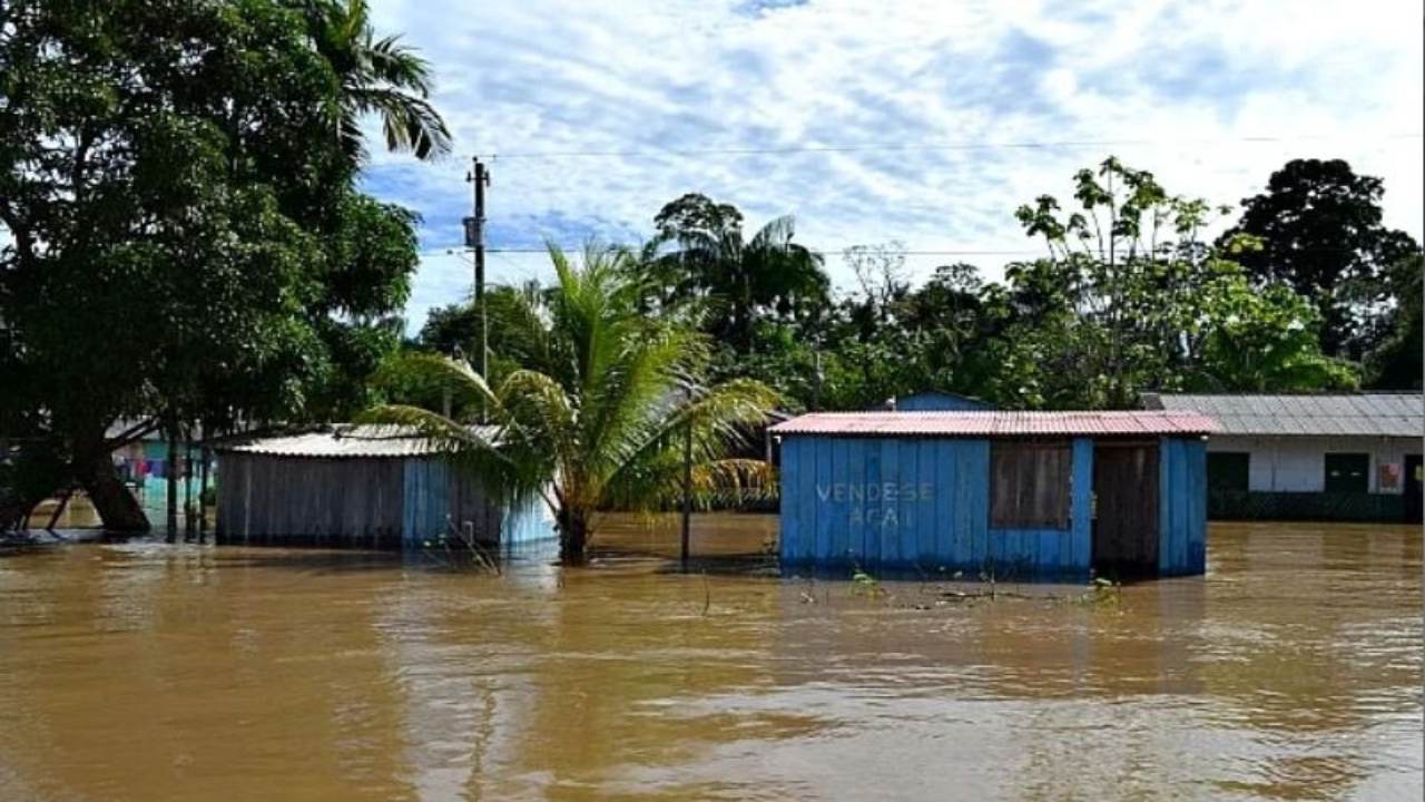 Inundações em Humaitá (AM) levam à situação de emergência em 2025